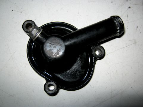 Carter pompe à eau HONDA 125 MTX année:1983 type:JD05 réf:19249-KE1-000