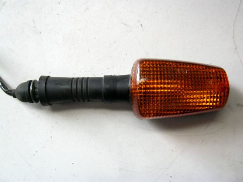 Clignotant arriére gauche YAMAHA 600 DIVERSION année:2003 type:JYARJ011000 réf:322551
