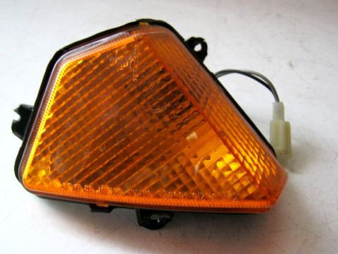 Clignotant avant gauche moto 