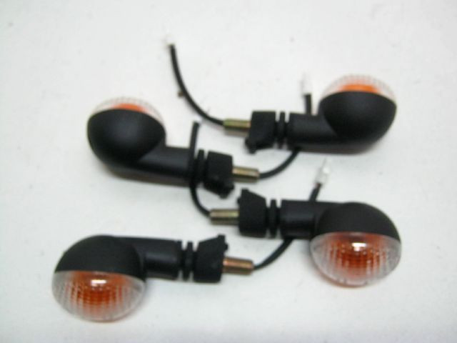 Clignotant avant arrière KTM 125 , 250 EXC an 2012 réf 54814025200 , 54814026200