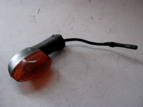 Clignotant avant droit YAMAHA 600 FZ6 année:2009