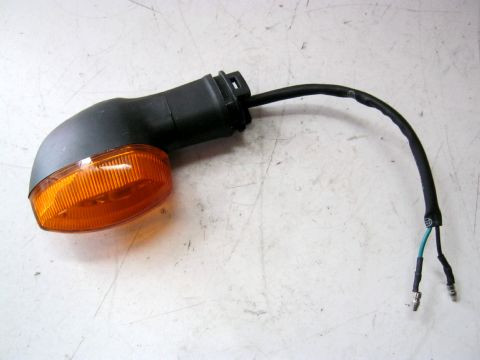 Clignotant avant droit YAMAHA 600 FZ6 année:2009