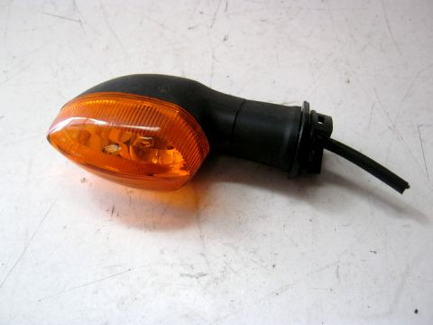 Clignotant avant droit YAMAHA 600 FZ6 année:2009