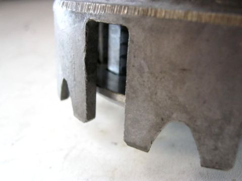 Cloche,noix,plateau de pression d'embrayage YAMAHA 125 YZ année:1982 type:5X4 réf:5X4-16150-00,5X4-16371-00,1W1-16351-00