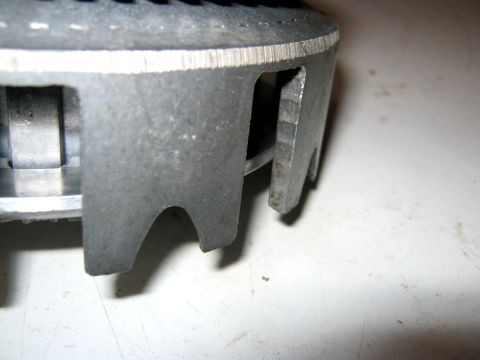 Cloche,noix,plateau de pression d'embrayage YAMAHA 125 YZ année:1982 type:5X4 réf:5X4-16150-00,5X4-16371-00,1W1-16351-00