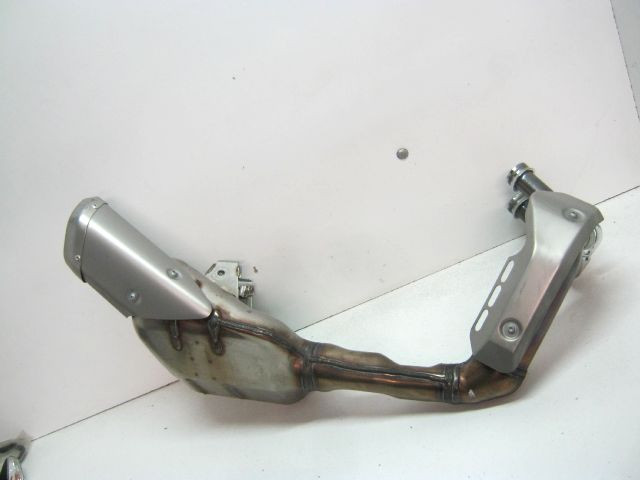 Collecteur silencieux échappement YAMAHA 700 R7 an 2022 réf BEB-14710-00 