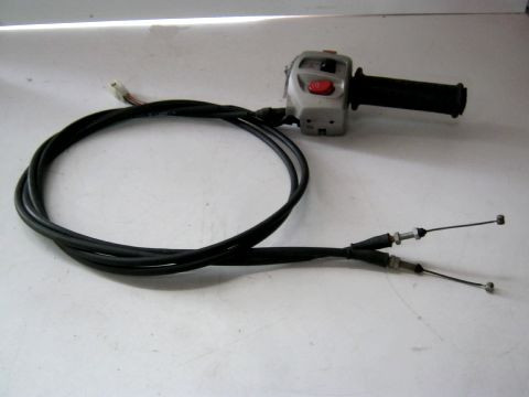 Comodo droit,cable de gaz YAMAHA 300 VERSITY année:2002 type:5SE