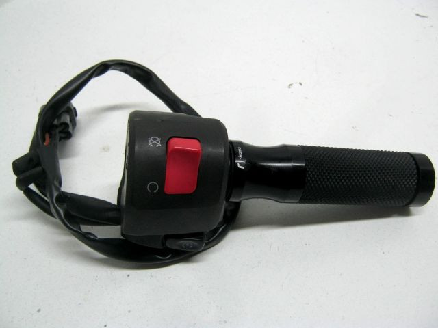 Comodo droit , interrupteur de démarrage KAWASAKI Z 750 an 2006 type ZR750JJ2A réf 46091-1891