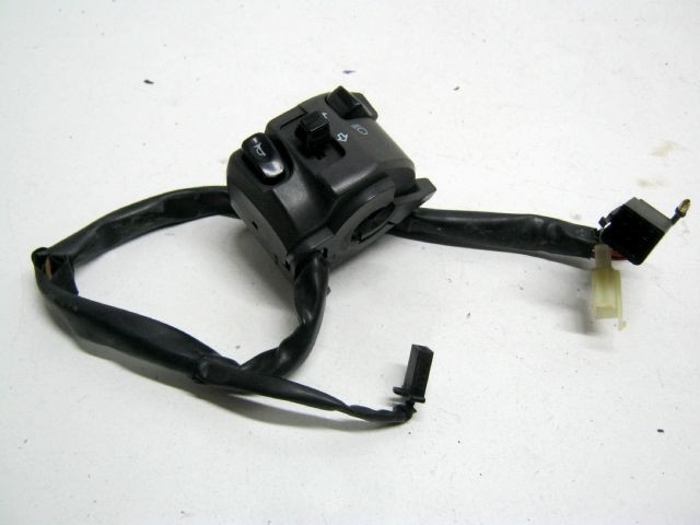 Comodo gauche , interrupteur éclairage KAWASAKI ZX-9R , 900 ZXR an 2002 type ZX900EF21A1 réf 46091-1856 