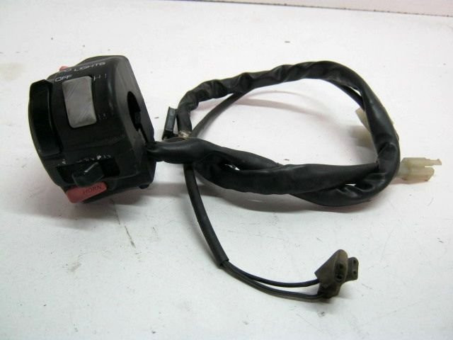 Comodo gauche interrupteur commutateur clignotant YAMAHA 8502 TDM an 1993 type 3VD réf 3VD839690100
