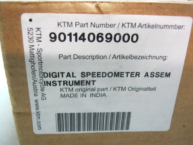 Compteur, tableau de bord KTM 125 DUKE an 2012 réf 90114069000