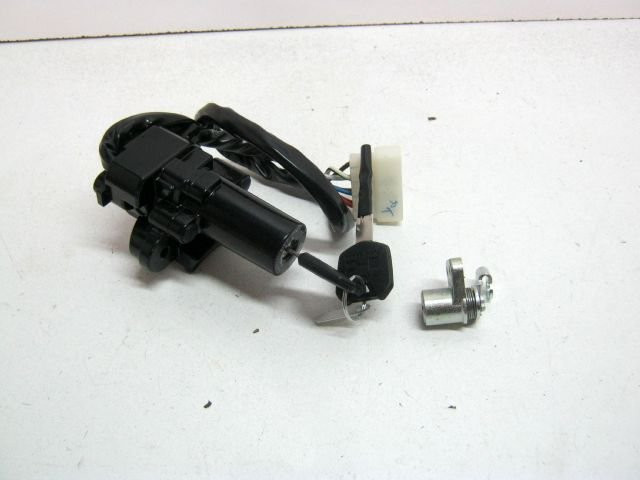 Contacteur à clé, Newman KAWASAKI 300 NINJA an 2015 réf 27048-5075 