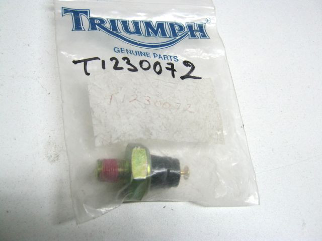 Contacteur pression huile TRIUMPH réf T1230072 