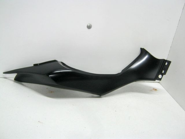 Coque arrière droite KAWASAKI Z 1000 an 2015 réf 36040-0149 