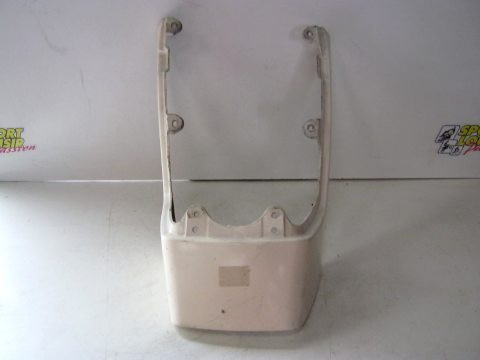 Coque arrière HONDA 400 CBN année:1979