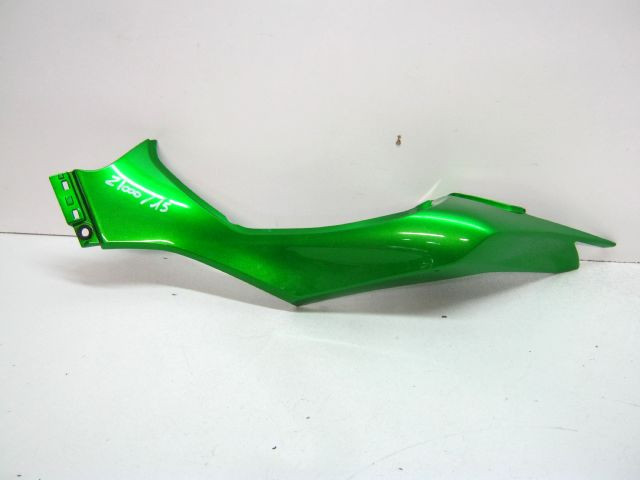 Coque carénage arrière gauche KAWASAKI Z 1000 an 2015 réf 36040-0148 