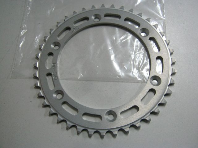 Couronne alu BETA 125 , 250 , 300 , 450 EC an 1994 à 2013 réf 2125.2005.40