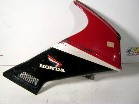 Demi tète de fourche droite HONDA 750 VFF année:1985 type:RC15