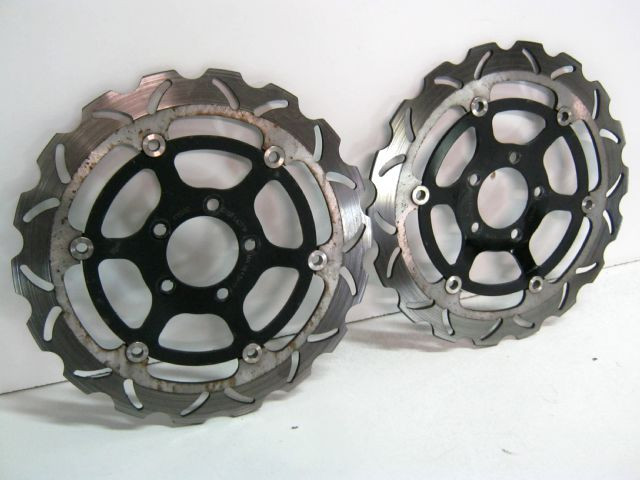 Disque de frein avant droit et gauche KAWASAKI 1000 GTR an 1998 type ZGT00A réf FL93503