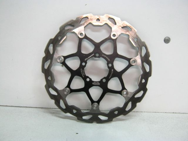 Disque de frein avant KTM 1290 SUPERDUKE an 2014 réf 613.09.960.000, 61309960000  KBA61357 