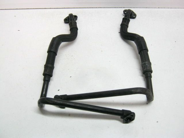 Durite huile graissage moteur SUZUKI 1400 GSX an 2002 réf 16460-42F10-000, 16470-42F11-000 