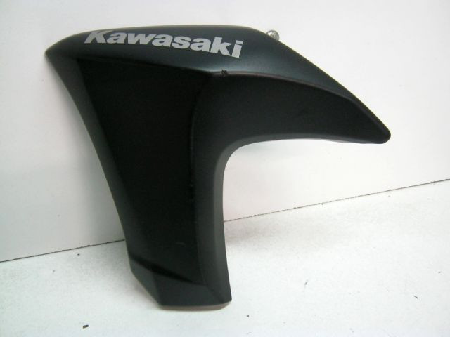 Ecope radiateur gauche KAWASAKI 650 ER6N an 2016 réf 49125-0554