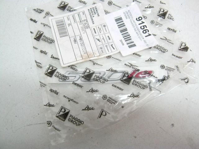 Emblème PIAGGIO 500 MP3 an 2011 réf 674066, 91561 