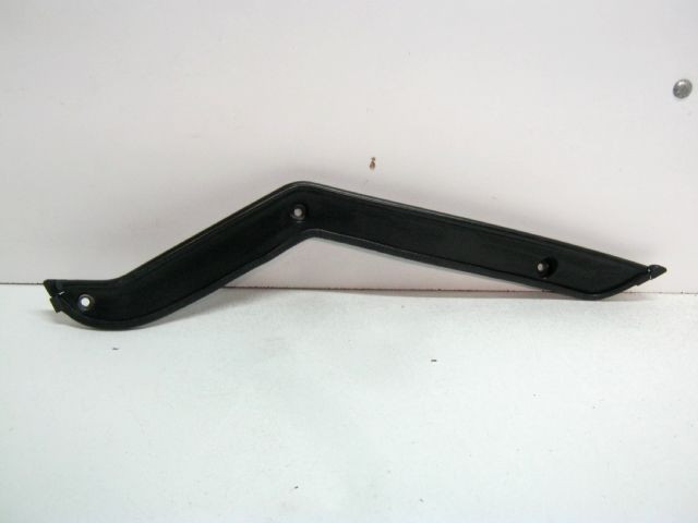 Enjoliveur carénage latéral droit KAWASAKI 1000 GTR an 1998 type ZGT00A réf 35019-1193 