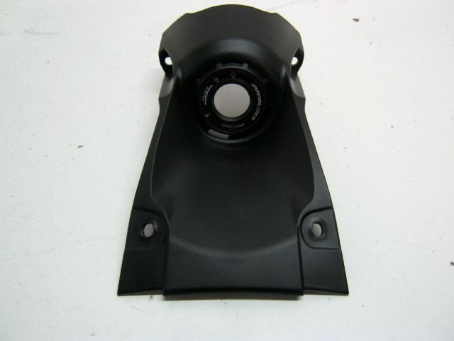 Entourage Newman KAWASAKI 900 Z an 2024 réf 51026-0013 