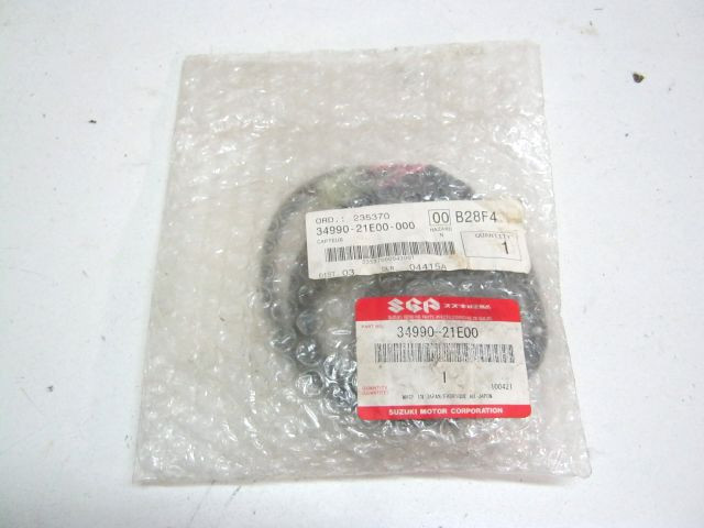 Entraineur de compteur SUZUKI 650 SV an 1999 à 2002 type JS1AV223100 réf 34990-21E00-000   