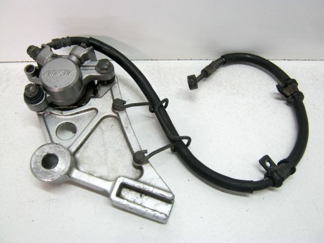 Etrier, support de frein arrière HONDA 750 CB SEVEN FIFTY an 1992 type RC42 réf 43100-MW3-601