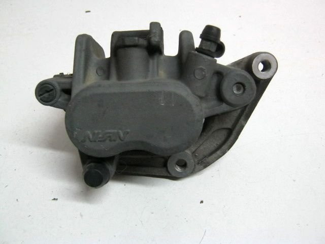 Etrier de frein avant droit HONDA 600 HORNET an 2000 réf 45250-MAL-601, 45250MAL601