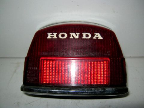 Feu arriére HONDA 500 CX année:1981