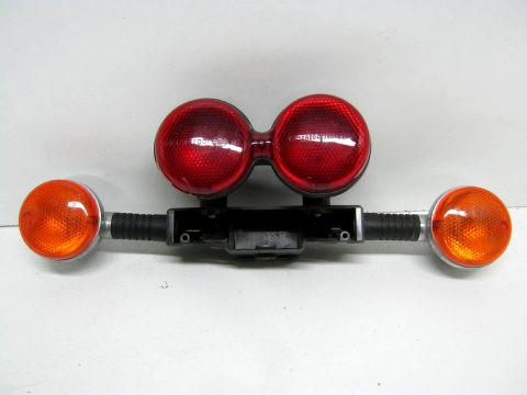 Feu arriére , clignotant moto 