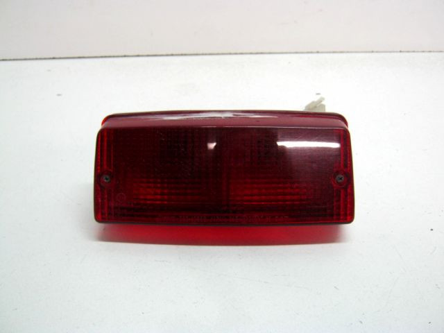 Feu arrière KAWASAKI 1000 GTR an 1998 type ZGT00A réf 23025-1140 