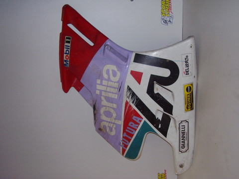 flan carénage droit APRILIA 125 AF1