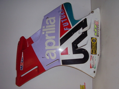 flan carénage gauche APRILIA 125 AF1