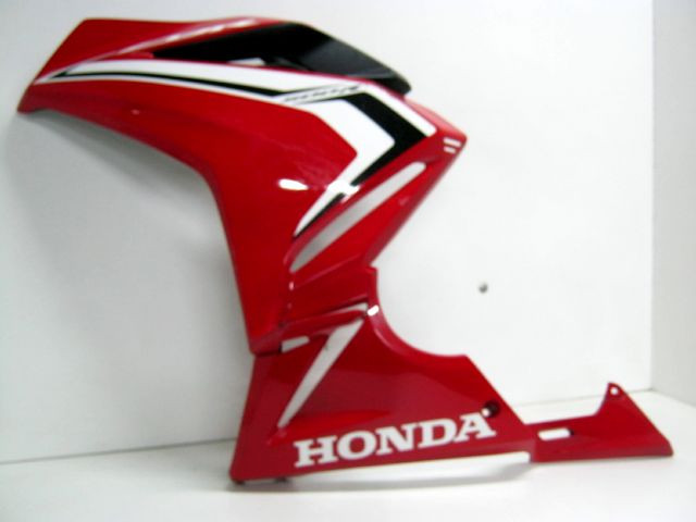 Flan carénage gauche HONDA CB500 R an 2018 réf 64431-MKP-J000 