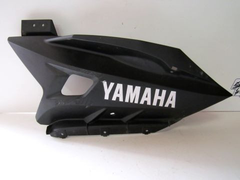 Flan de carénage inférieur droit YAMAHA YZF 125 R année:2010 type:5D7