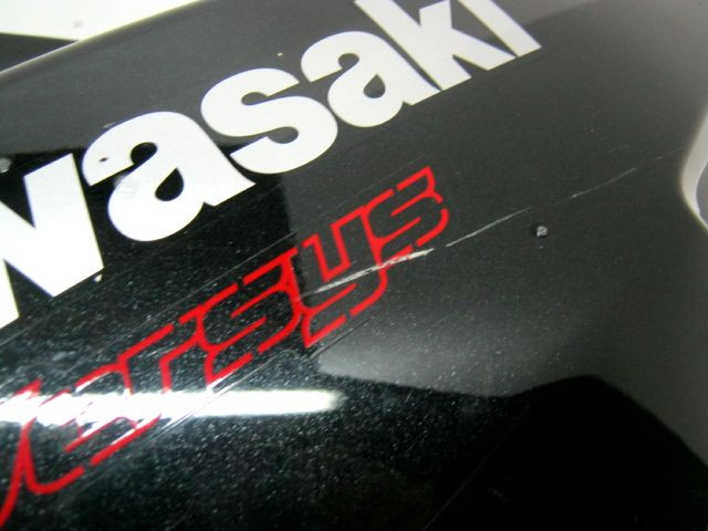 Flan carter carénage gauche KAWASAKI 650 VERSYS an 2010 réf 55028-0354