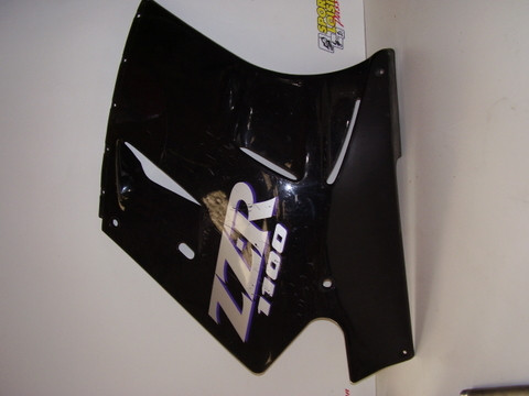 flan de carénage droit KAWASAKI 1100 ZZR 1995.