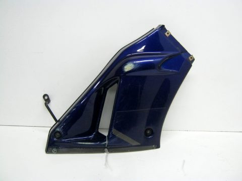 Flan de carénage droit SUZUKI 500 GSE type GM51A an 1997