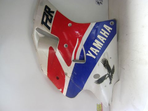 Flan de carénage droit YAMAHA 1000 FZR année:1990 type:3LF
