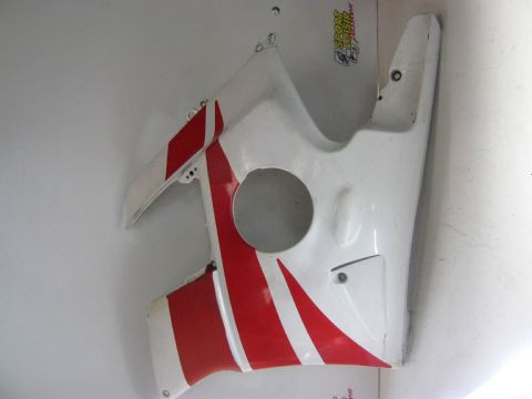 Flan de carénage gauche HONDA 600 CBR année:1991 type:PC25 réf:64351-MV9-600ZG,64350-MV9-0000