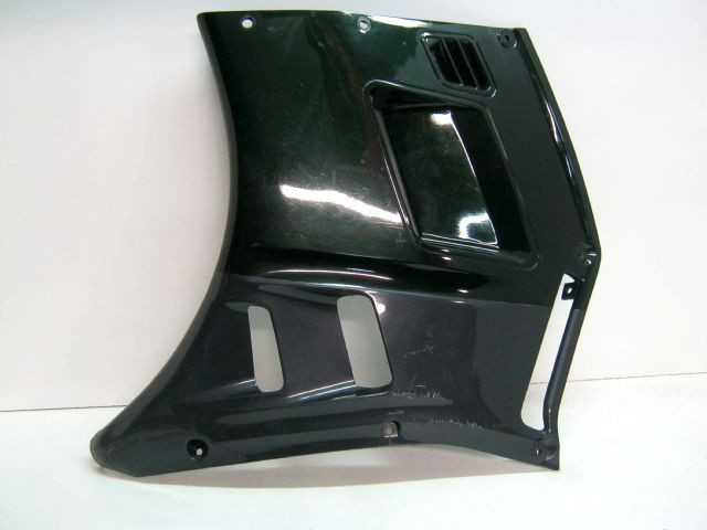 Flan de carénage gauche KAWASAKI 1000 GTR an 1998 type ZGT00A réf 55028-1154-3T 