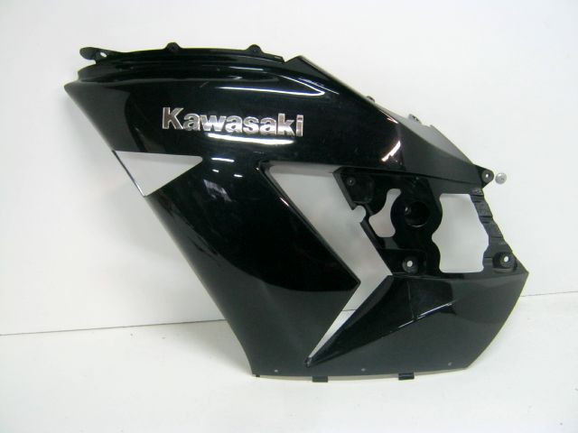Flan de carénage gauche KAWASAKI 1400 ZZR an 2009 type ZXT40CD21A réf 55028-0218