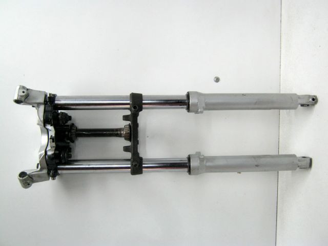 Fourreau, tube, té supérieur, inférieur de fourche SUZUKI 750 GSXF an 1990, Type GR78A 