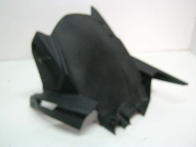 Garde boue arrière, raz de roue KAWASAKI Z 650 NINJA réf 35023-0417 