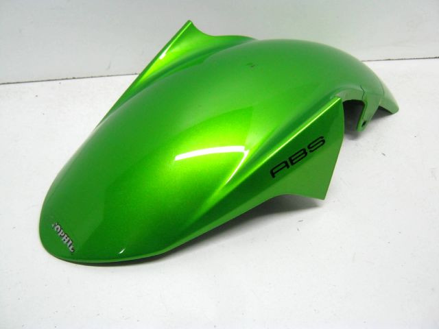 Garde boue avant KAWASAKI Z 1000 an 2011 réf 35004-0129 