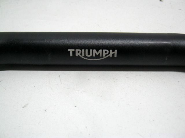 Guidon TRIUMPH 1200 SCRAMBLER XC rèf T2041637